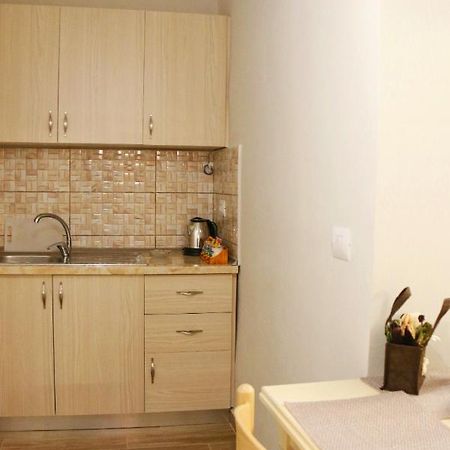 New Bazaar Arben'S Apartment Tirana Exterior photo